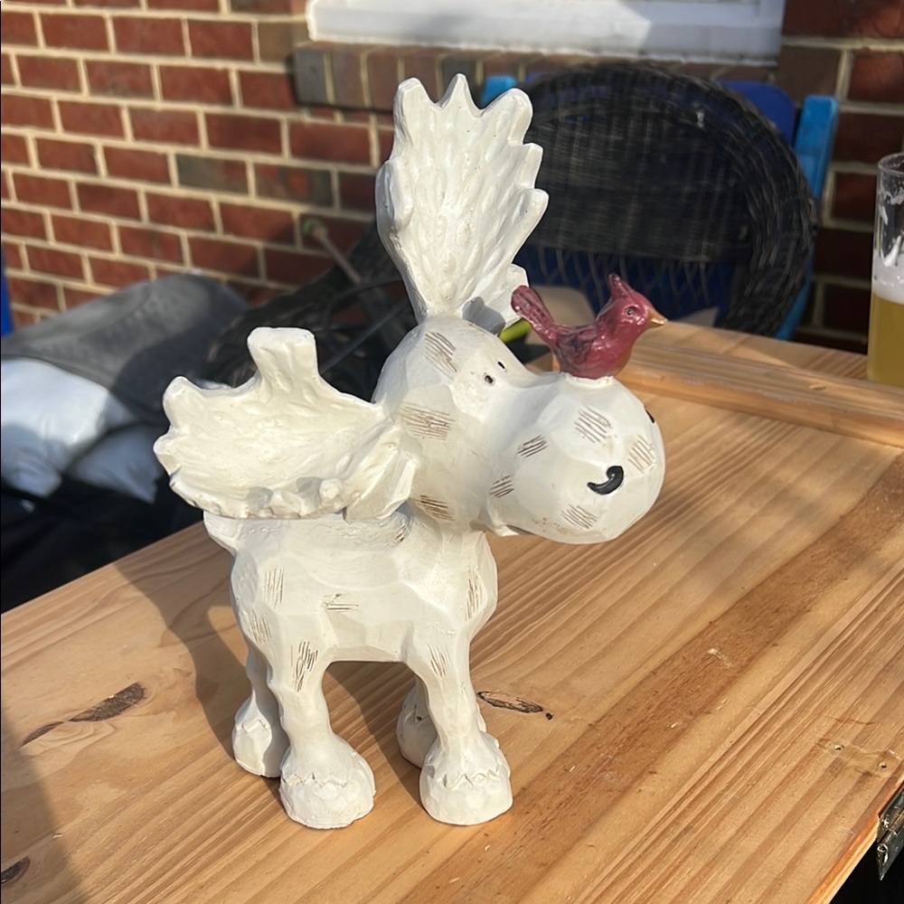 Charming Cream Moose Figurine with Red Bird Accent - Picture 2 of 10